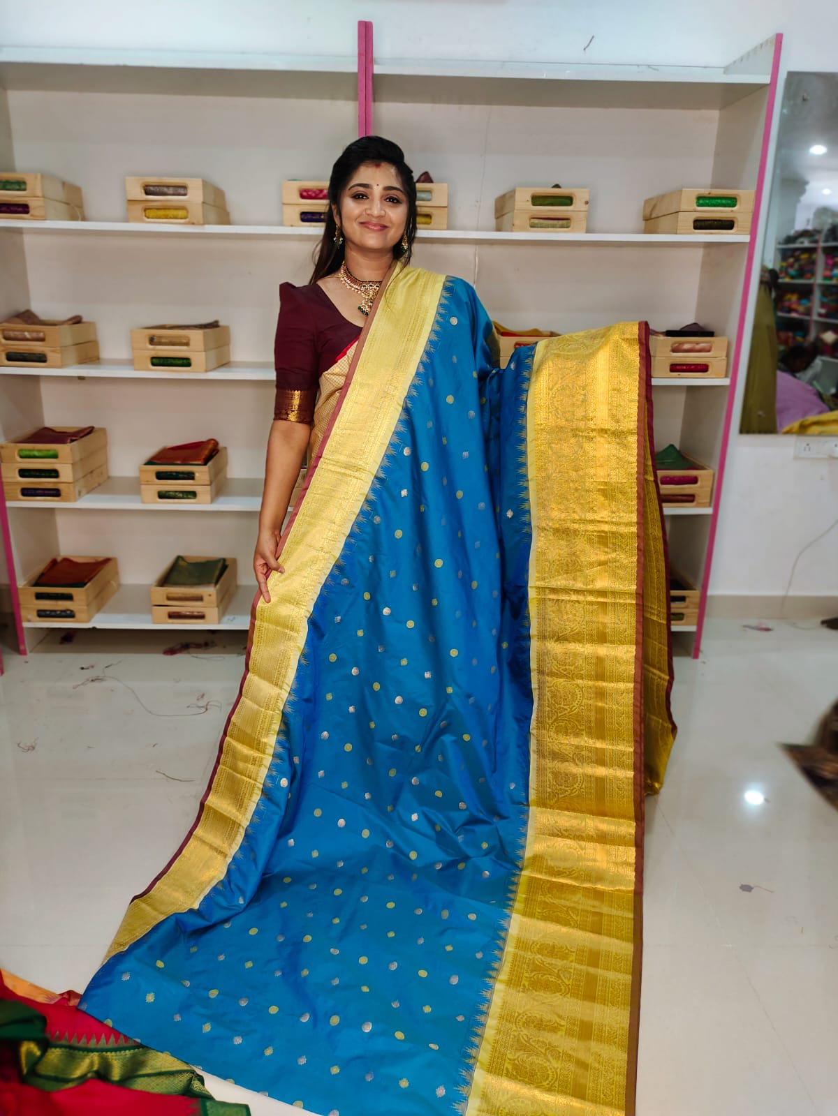 Gadwal Clearnce sale