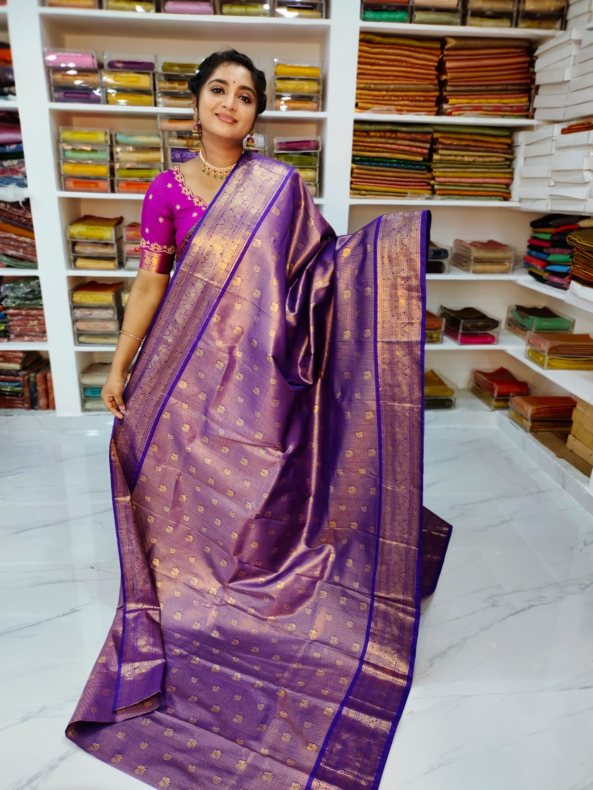 50% offer Valli gadwal