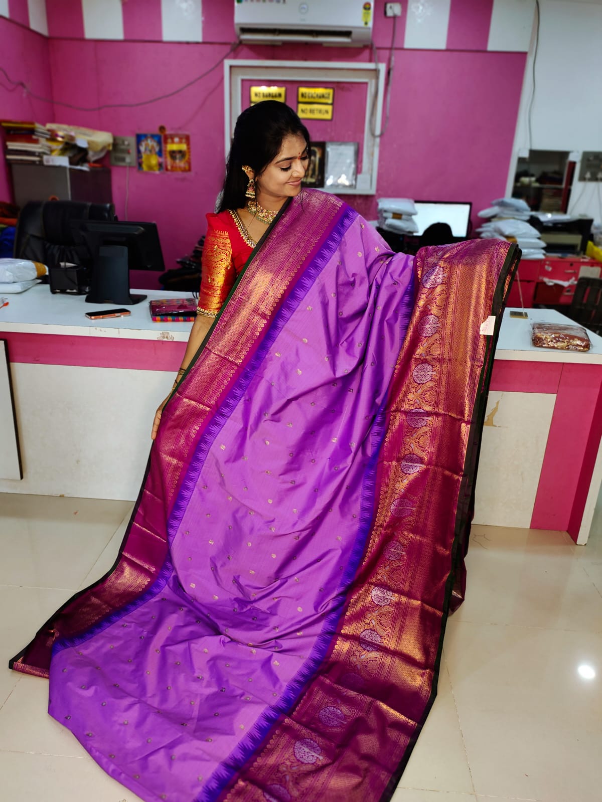 60% offer gadwal sale