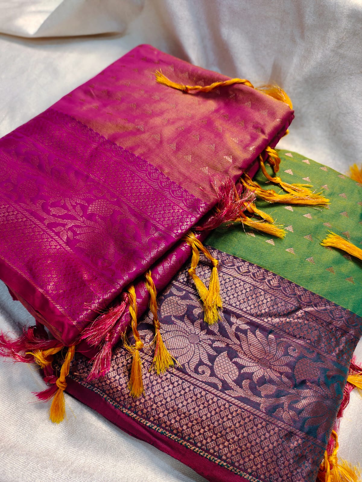 1+1 offer Uppada silk