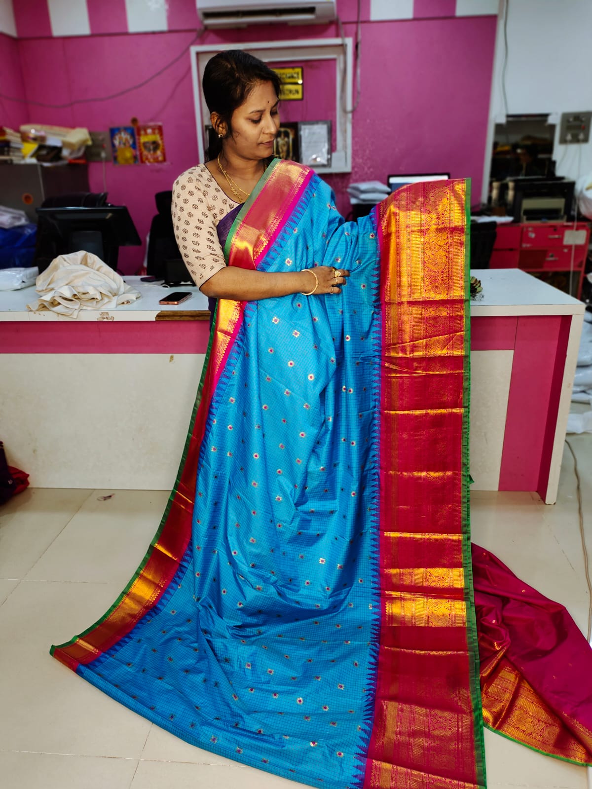 60% offer gadwal sale