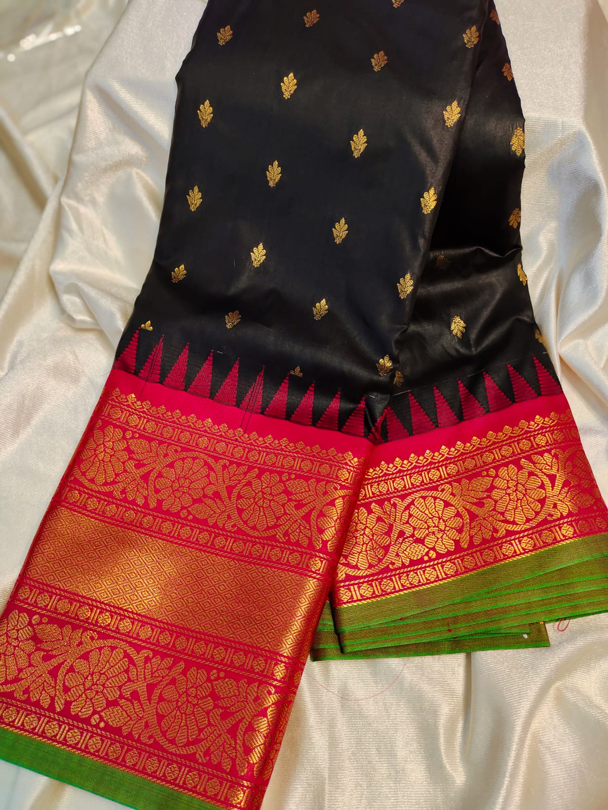 Primeme gadwal silk saree