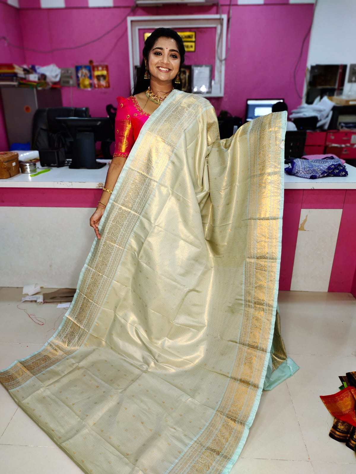 60% offer gadwal sale