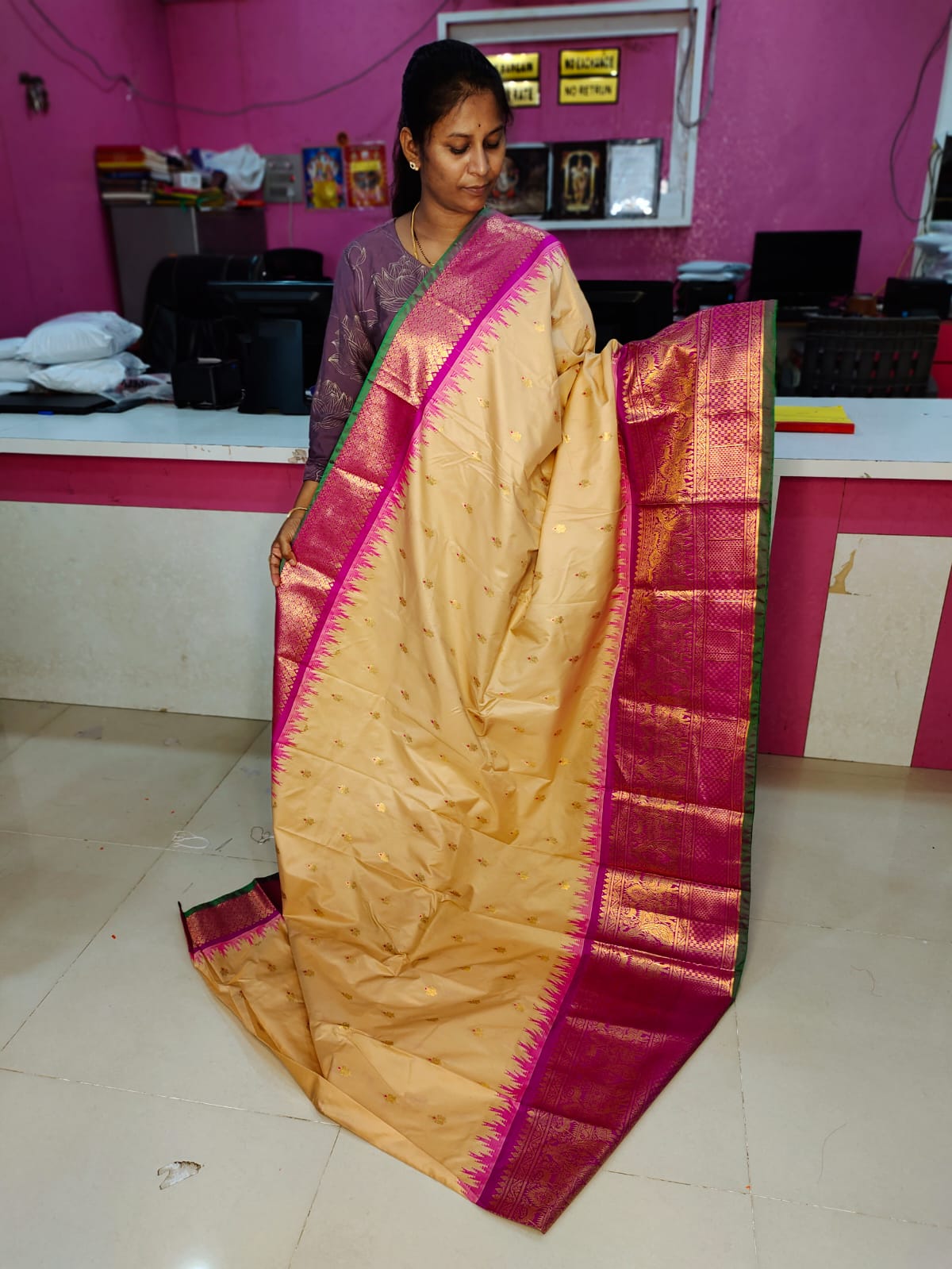 50% offer gadwal sale