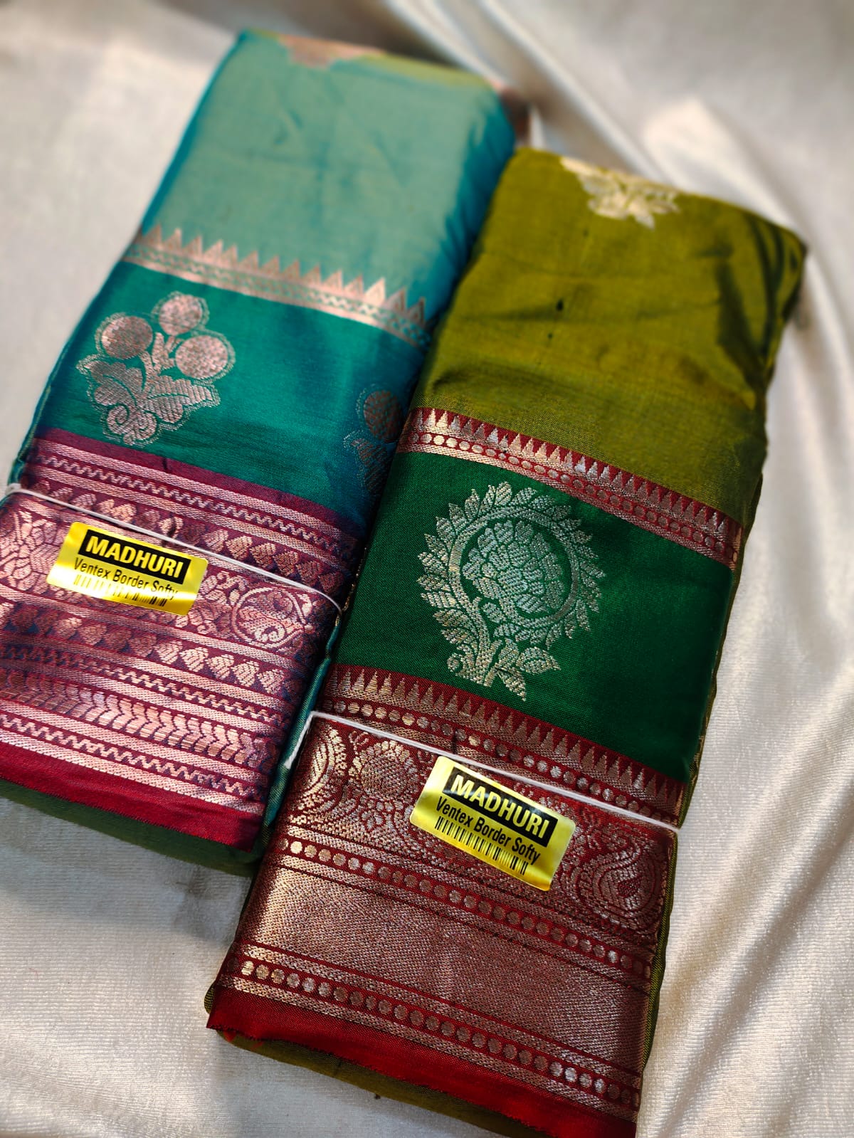 1+1 offer Uppada silk