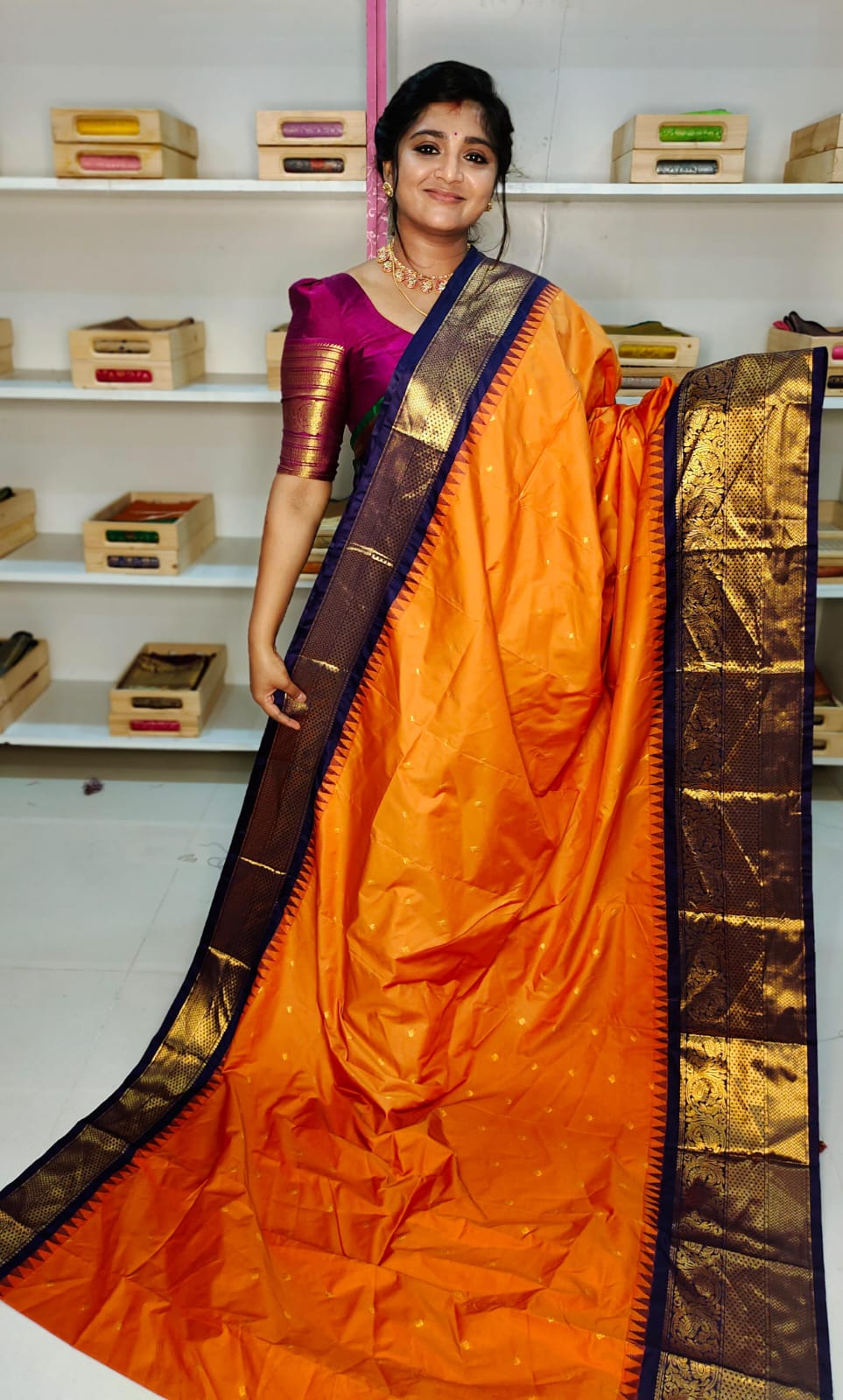 50% offer gadwal silk