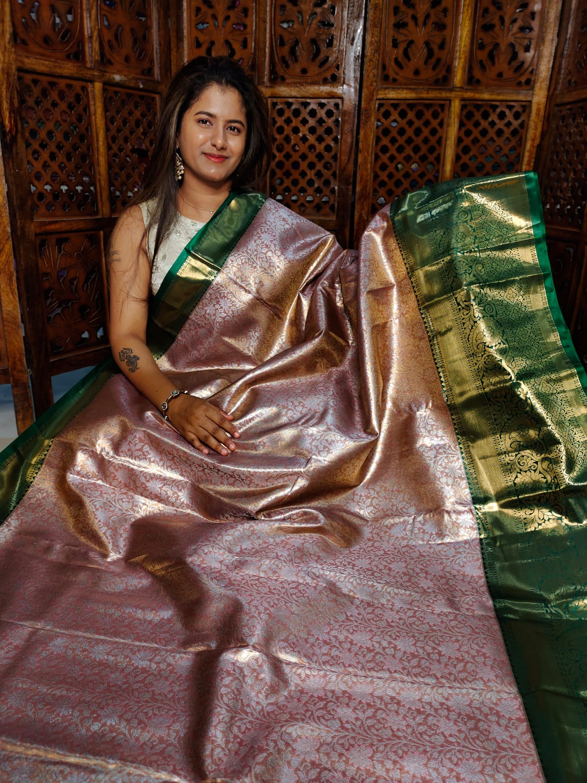 90% ఆఫర్ కంచి పట్టు సేకరణ