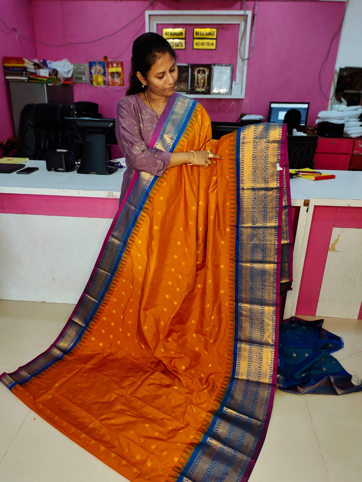 50% offer gadwal sale