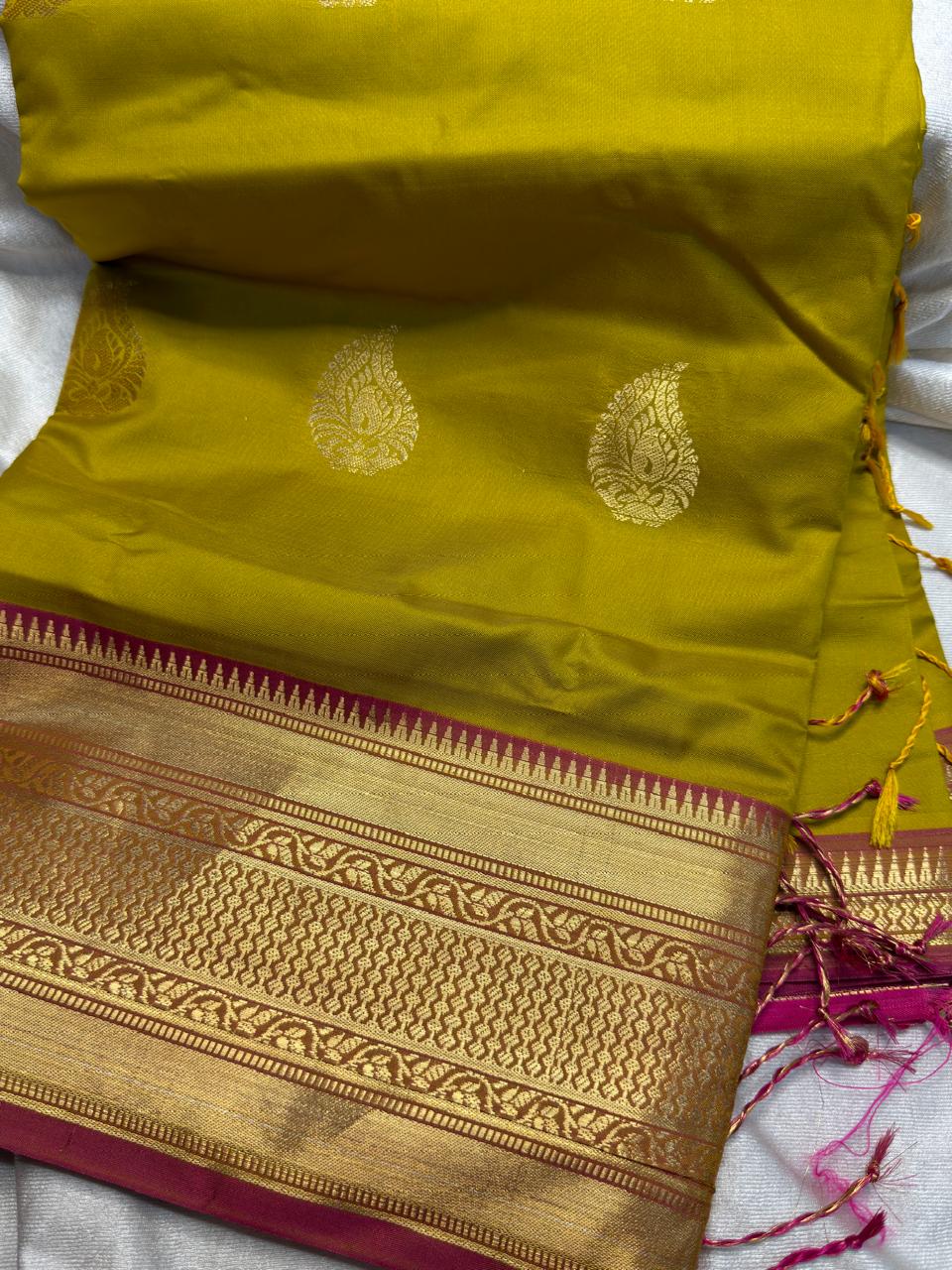 Uppada silk