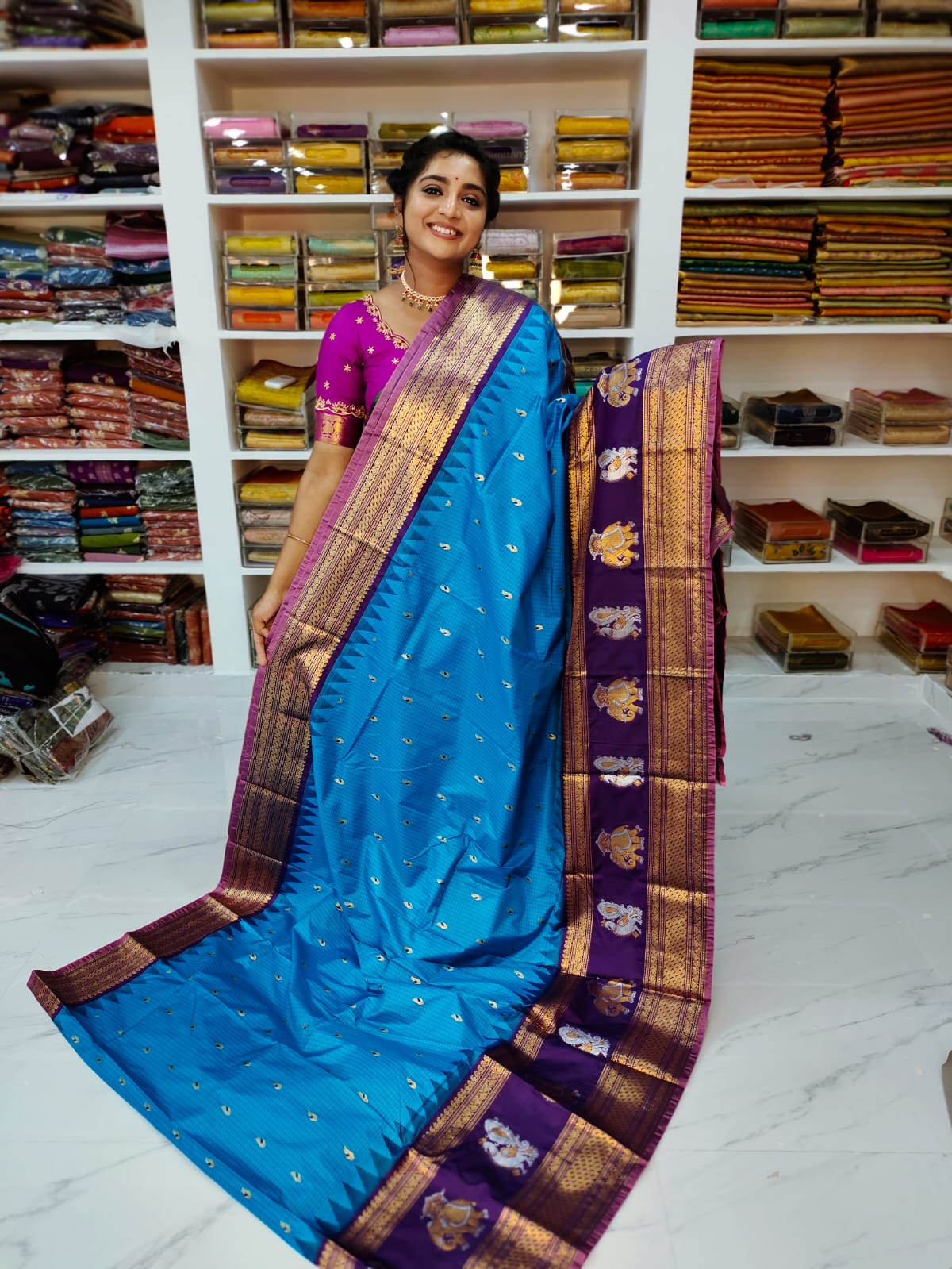 50% offer Valli gadwal