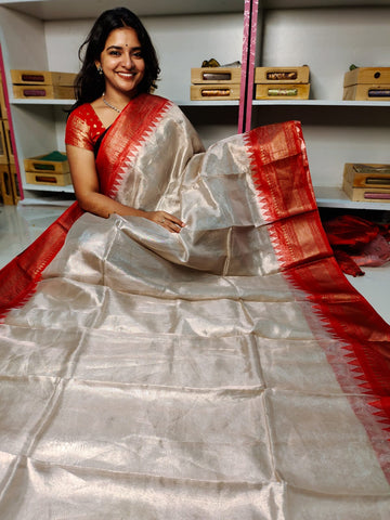 దీపావళికి చీరలు ఆఫర్ చేయండి