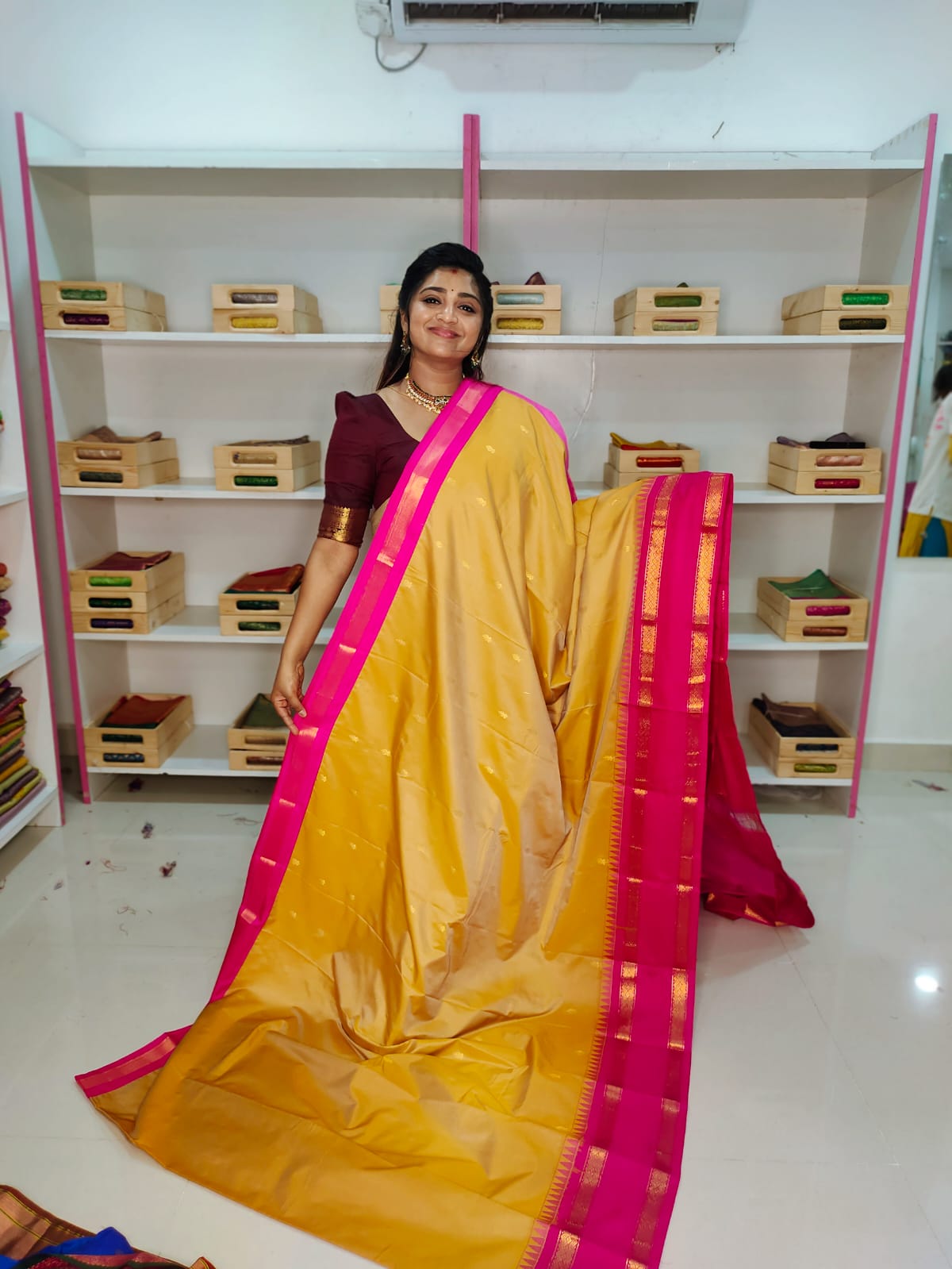 Gadwal Clearnce sale