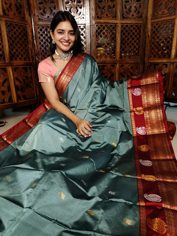 గద్వాల్ క్లియరెన్స్ సేల్