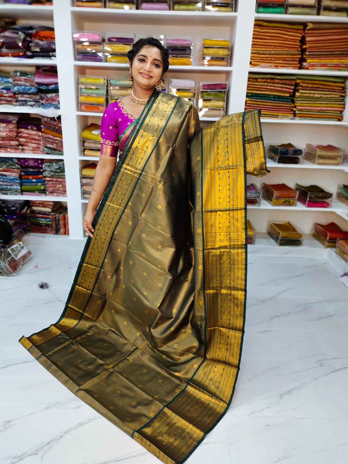 50% offer Valli gadwal