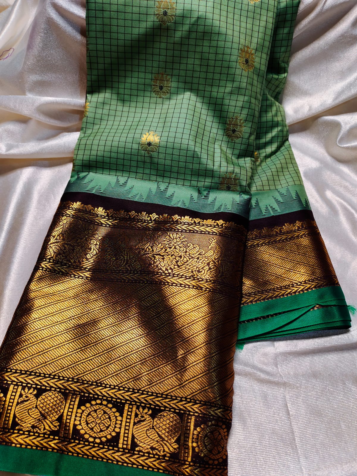 Vitange gadwal silk saree