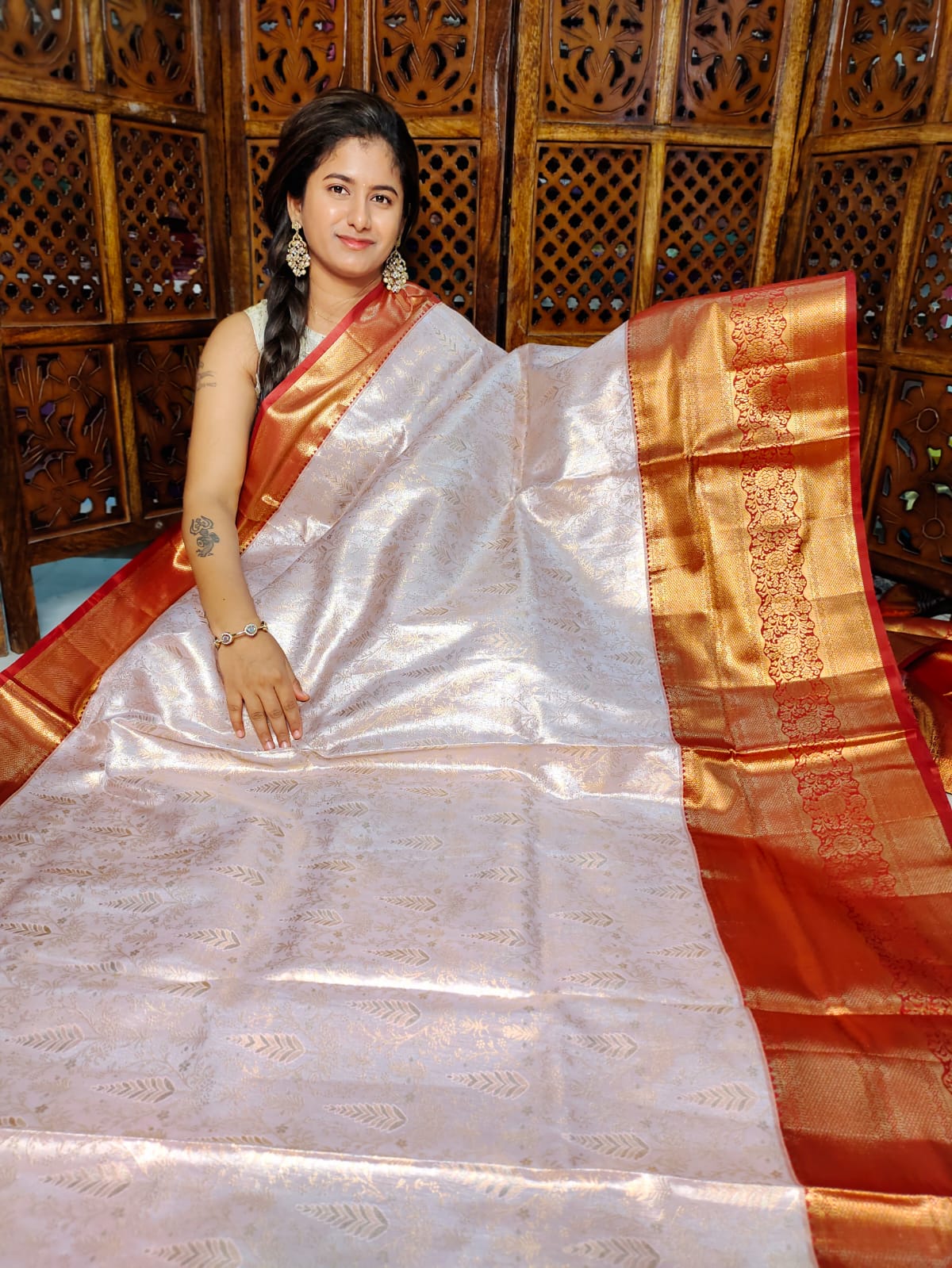 90% ఆఫర్ కంచి పట్టు సేకరణ