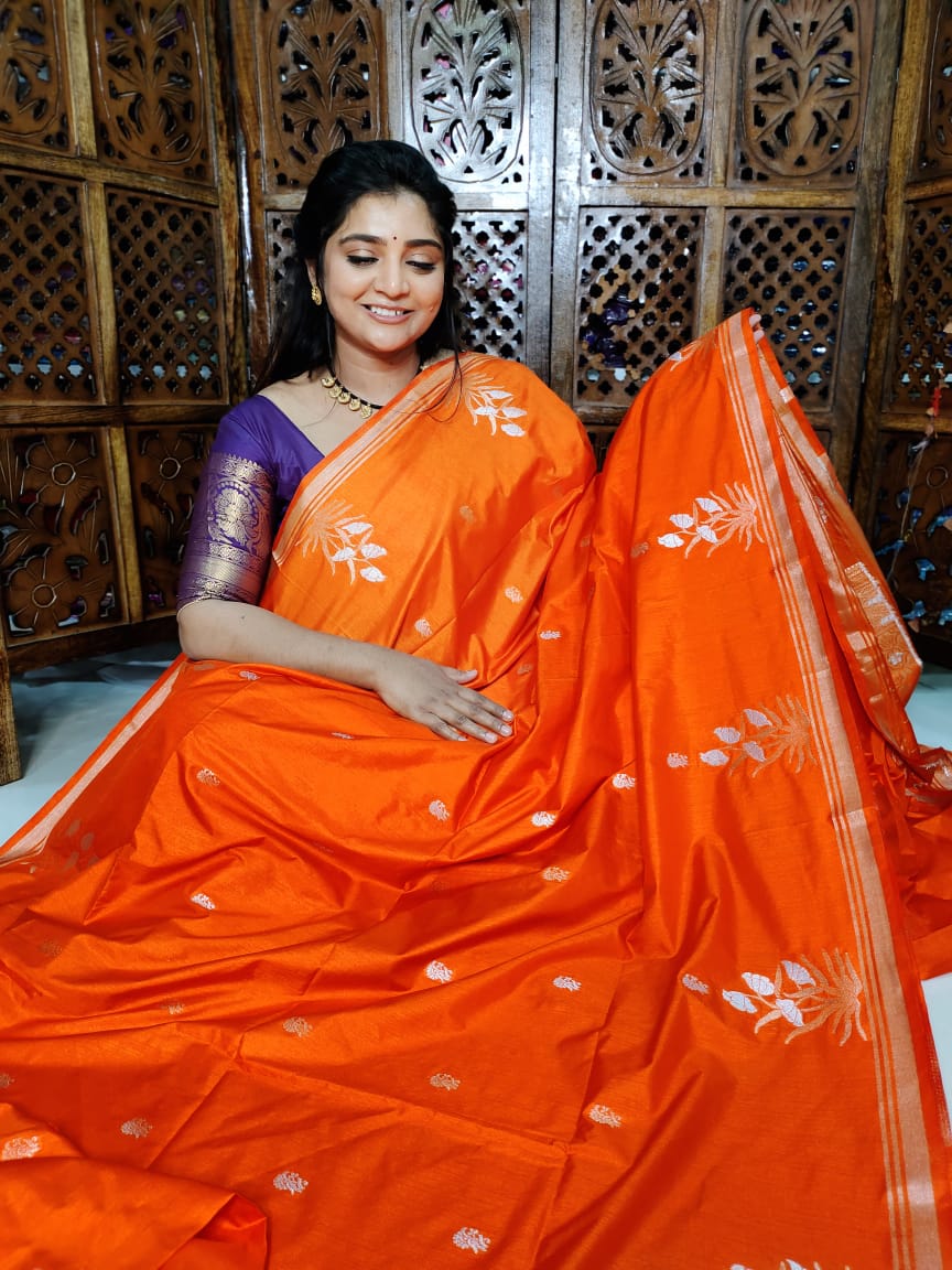 సంక్రాంతికి 50% చీర ఆఫర్