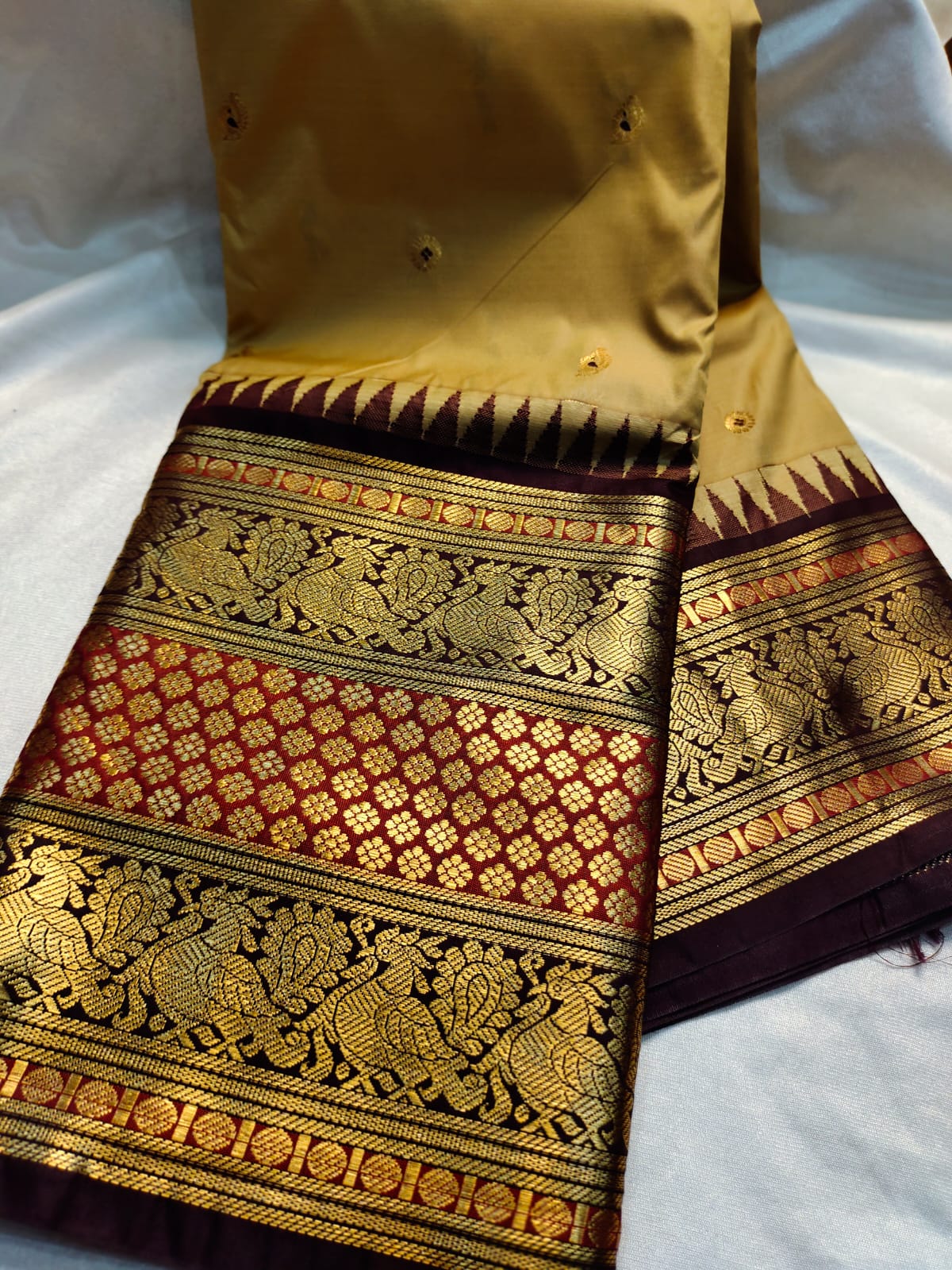 Primium gadwal sale