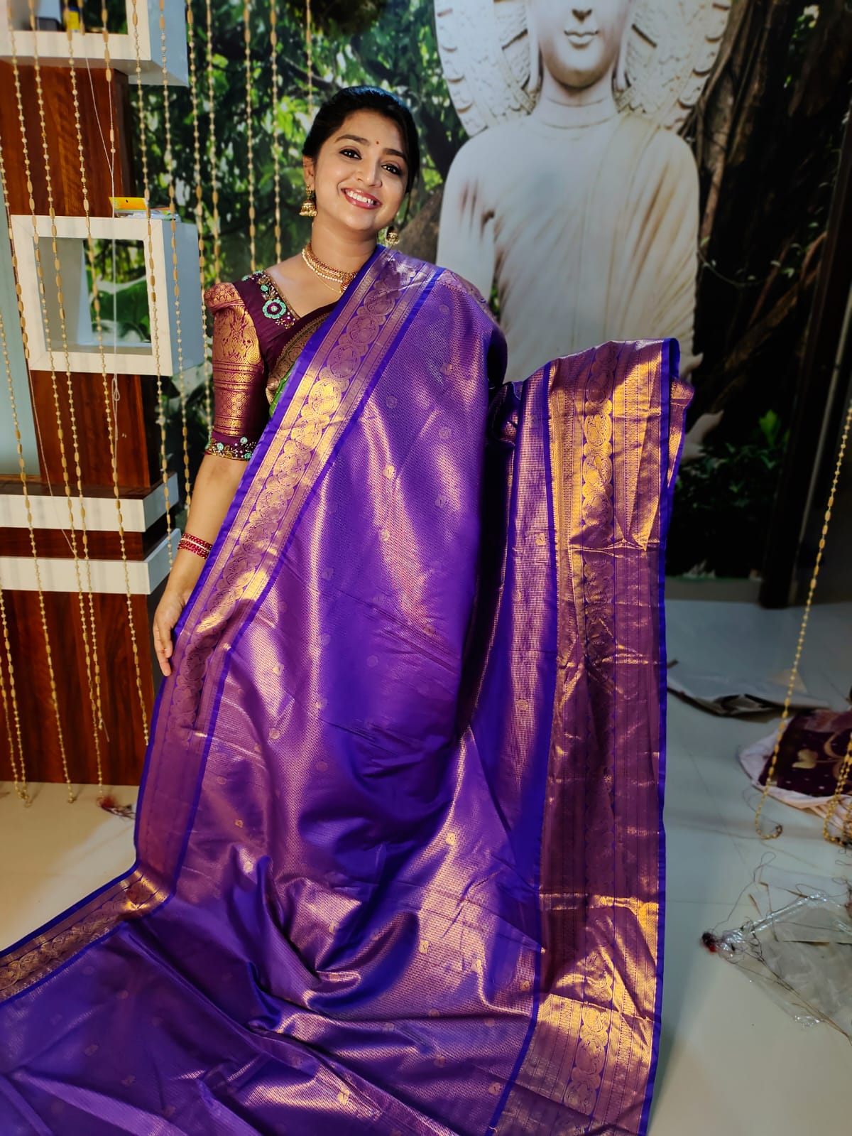 50% offer Valli gadwal