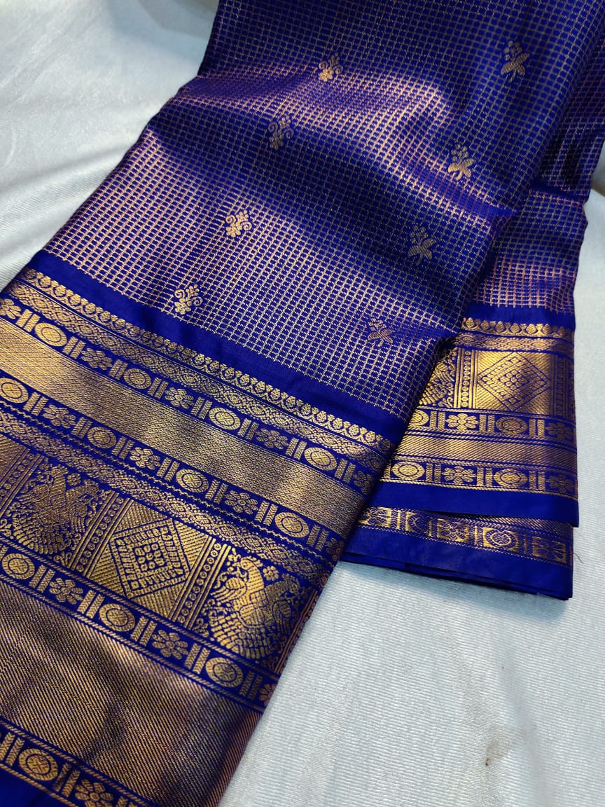 Vintage valli gadwal