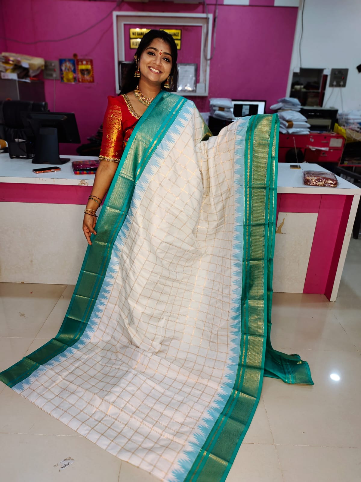 60% offer gadwal sale
