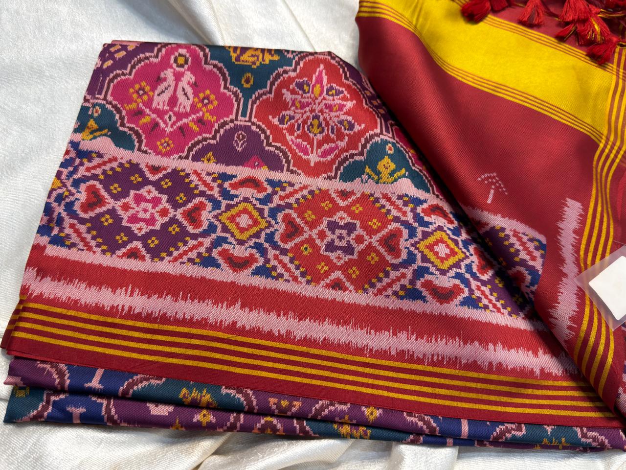 Patola sale