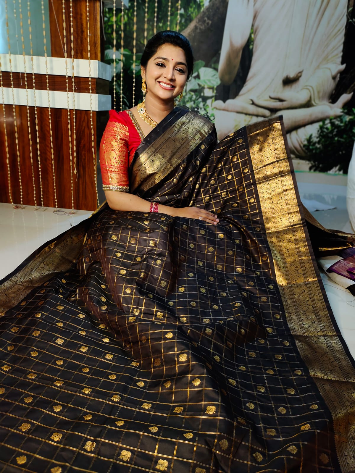 Valli gadwal 1day sale
