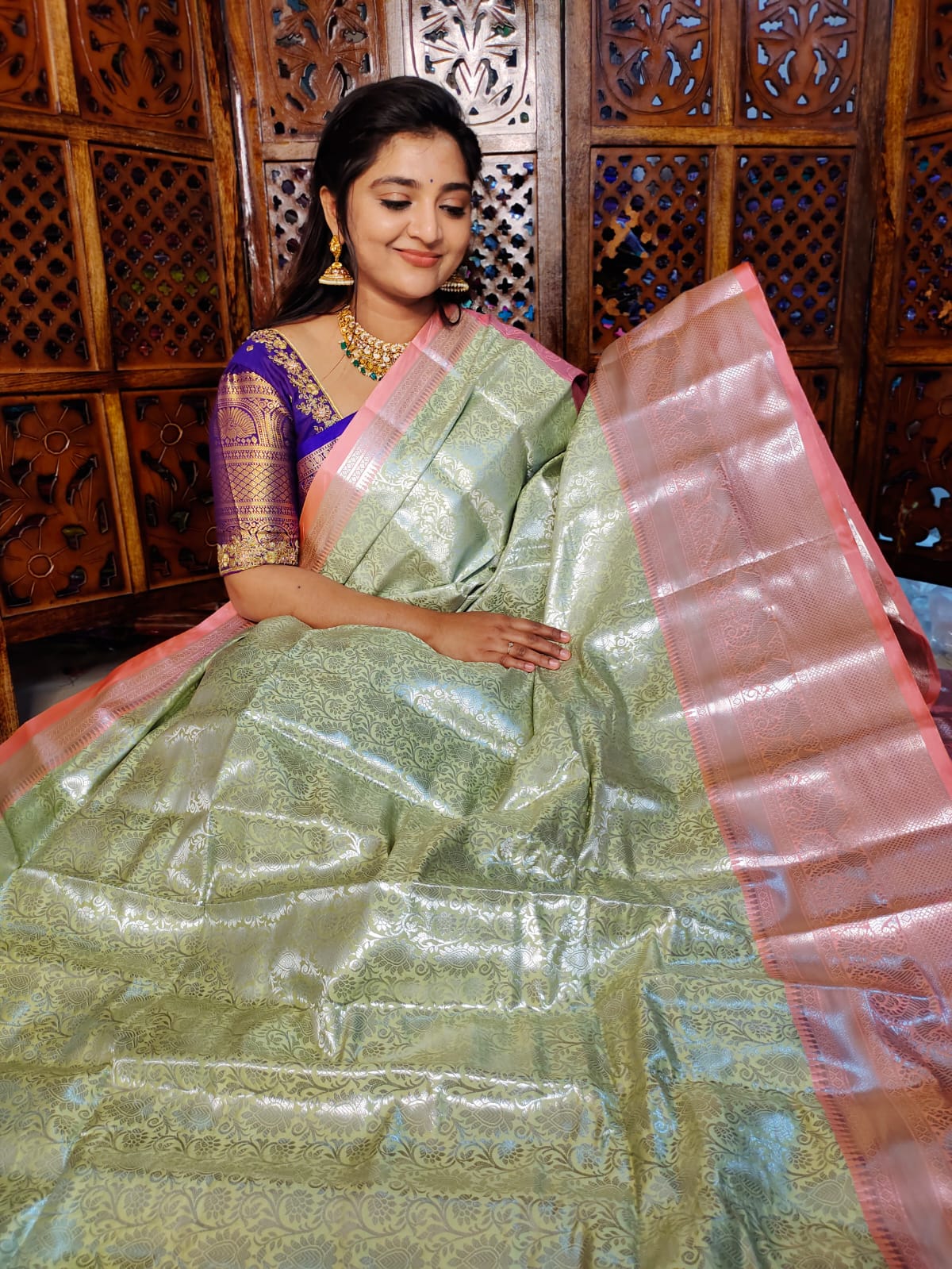 ఎస్‌బి899