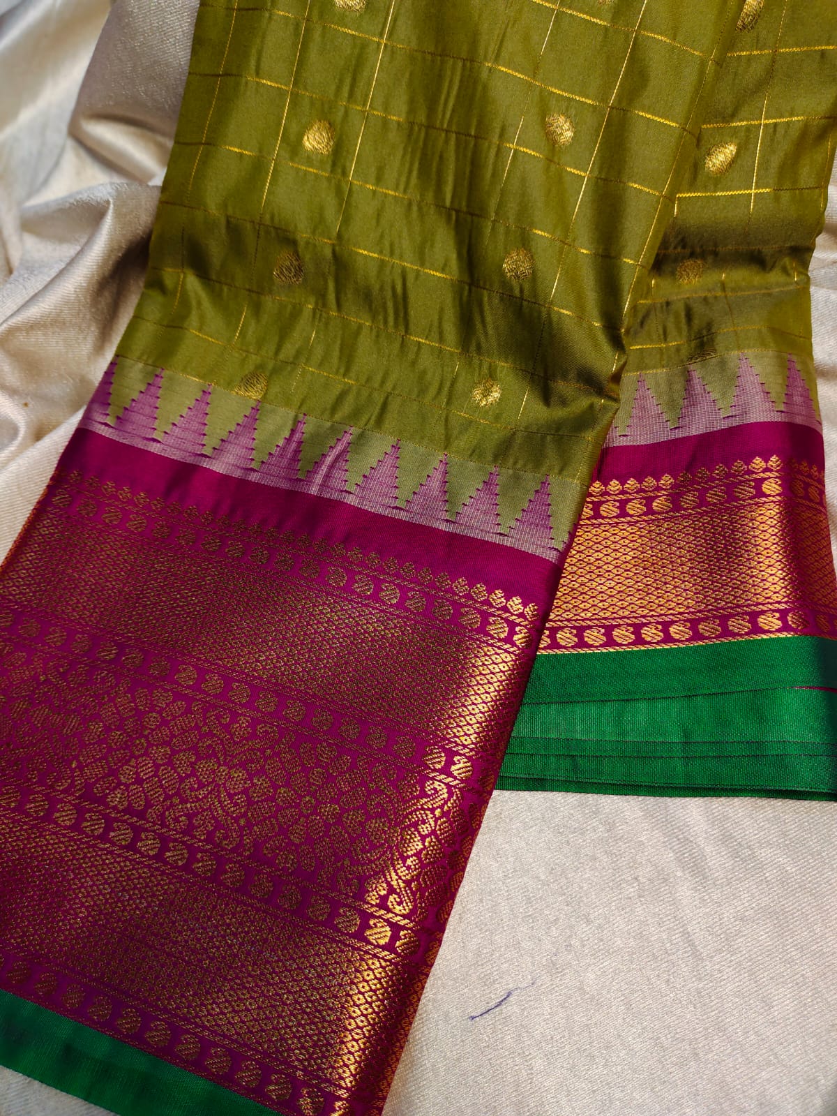 Sravanam gadwal sale