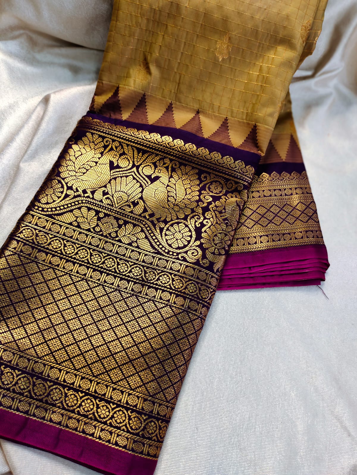 Vintage valli gadwal