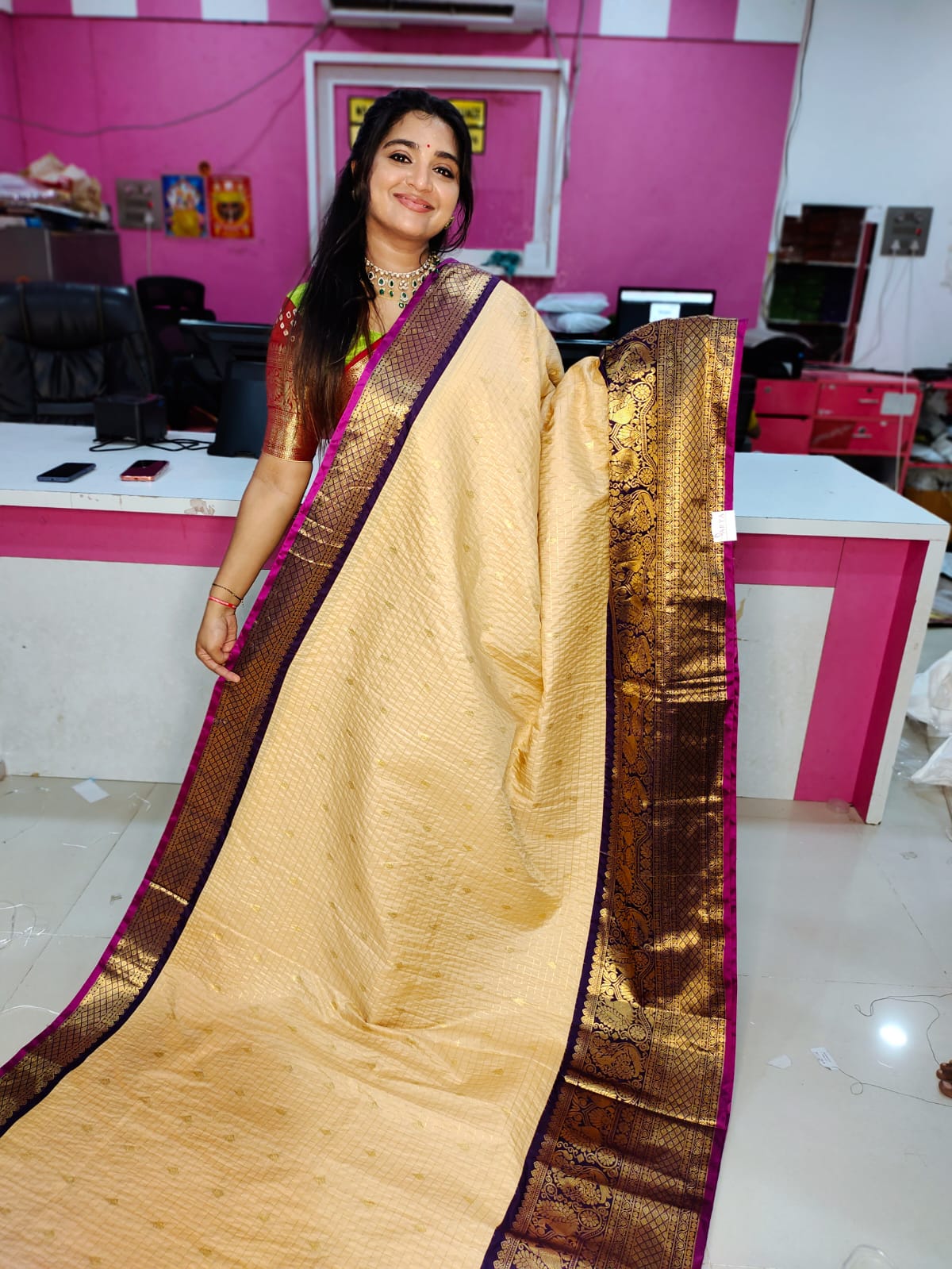 Vintage gadwal sarees