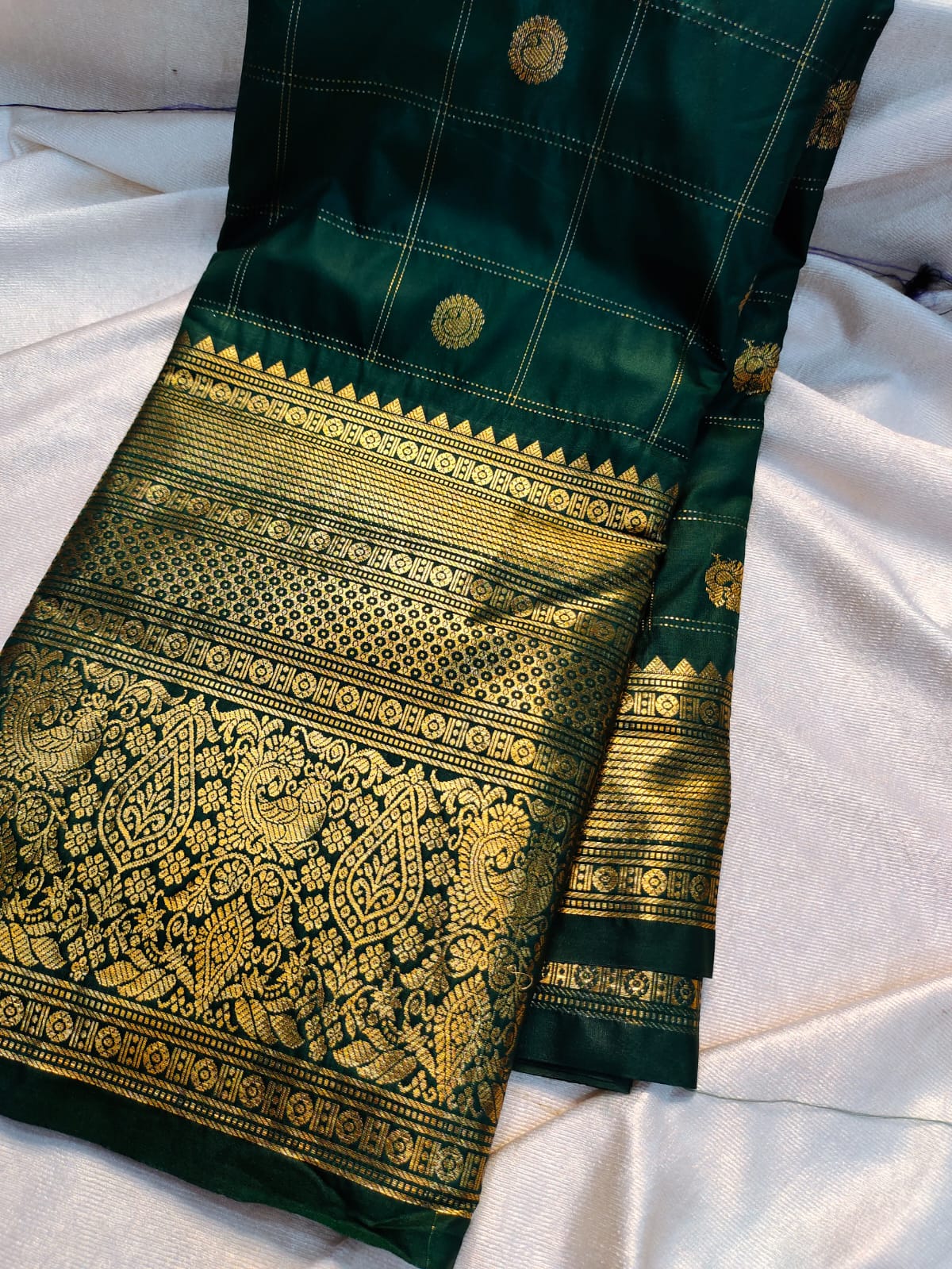 Vintage valli gadwal