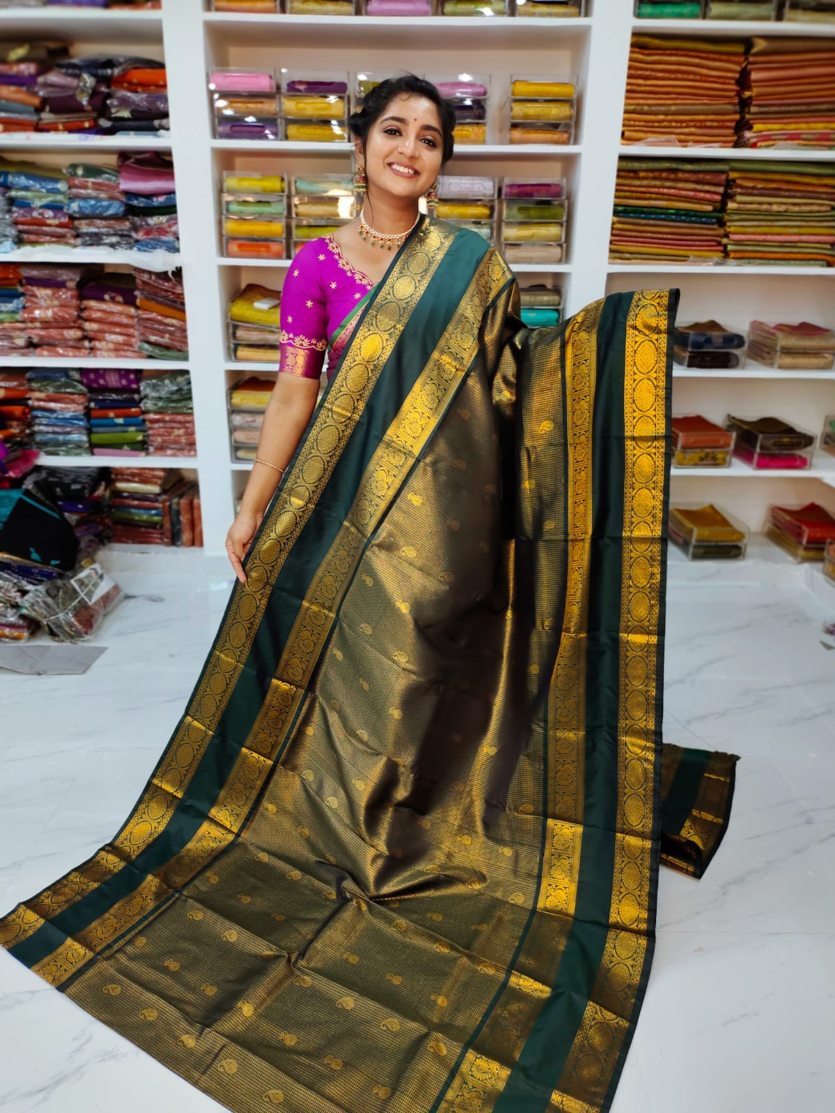 50% offer Valli gadwal