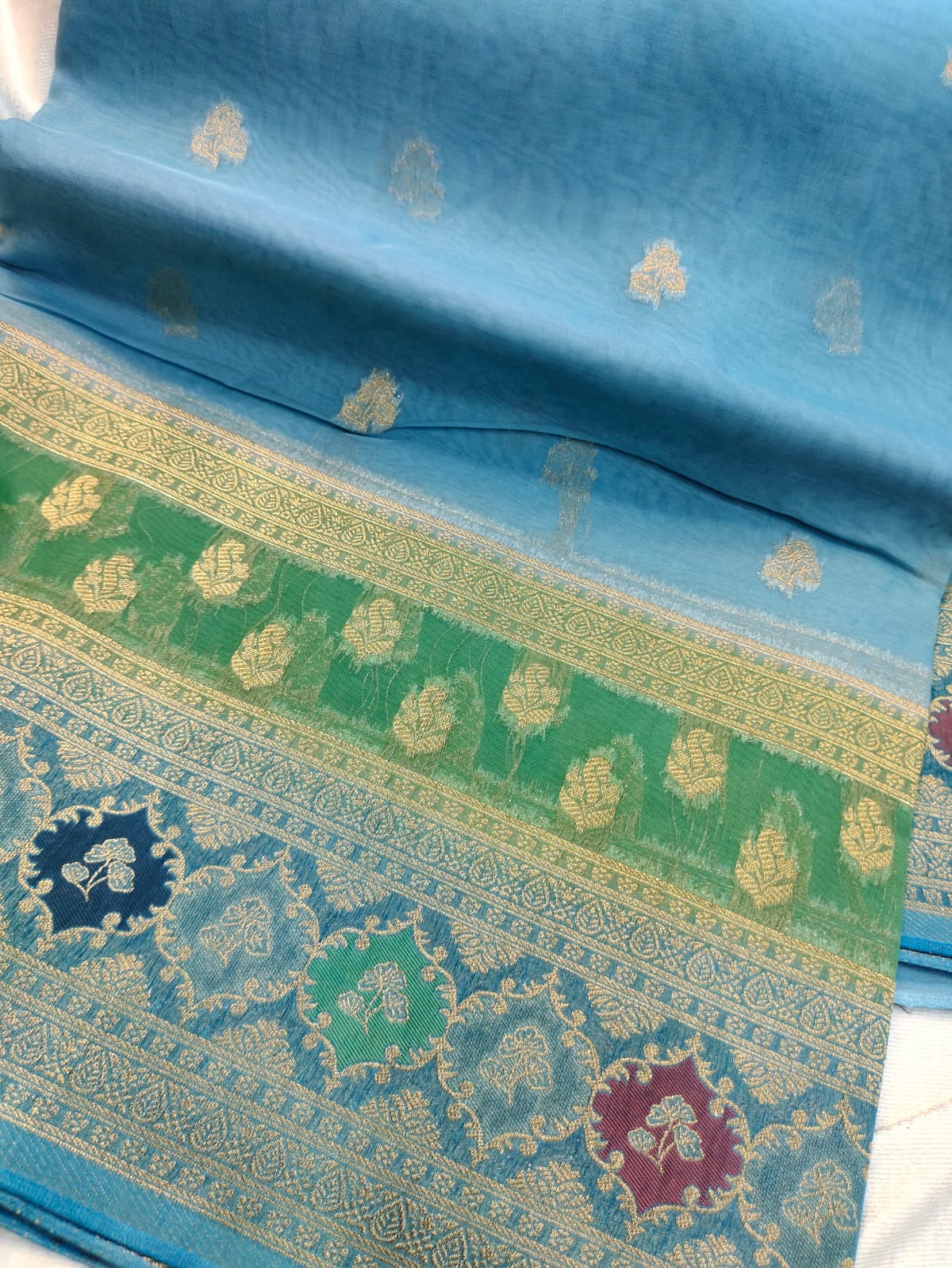 Premium Fancy sarees 60% off