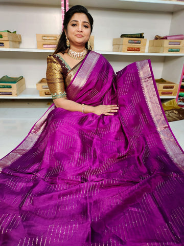 50% ఫ్యాన్సీ చీరలను అందిస్తారు