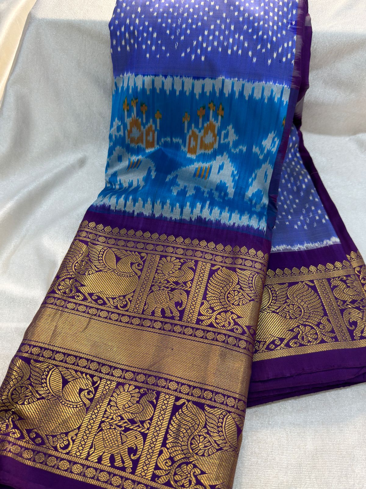 50% ikkat pattu saree