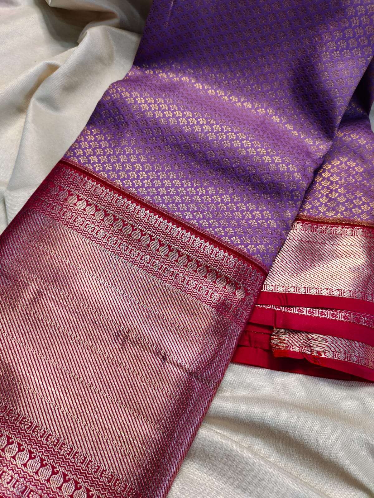 Lavender kanchi
