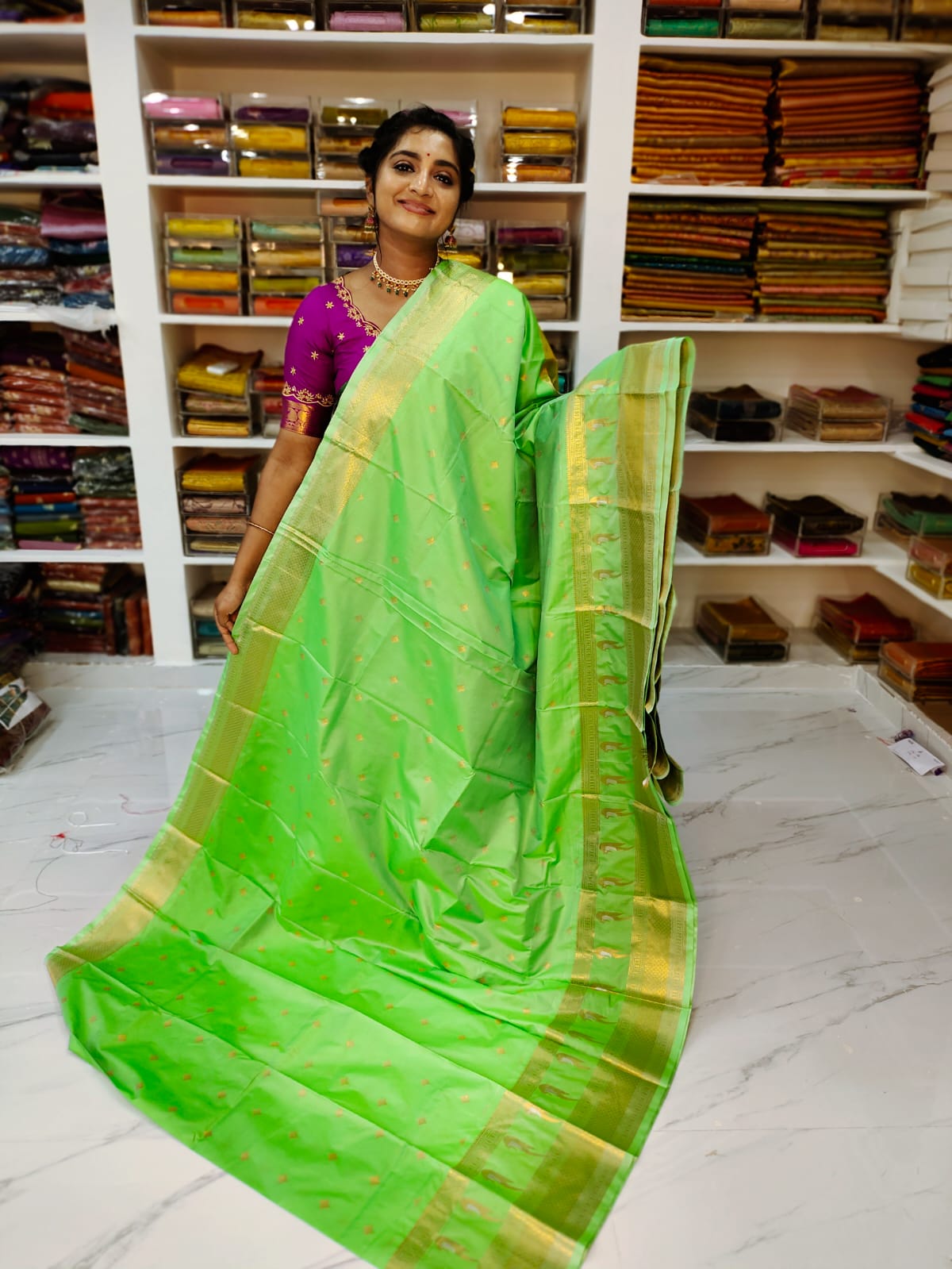 50% offer Valli gadwal