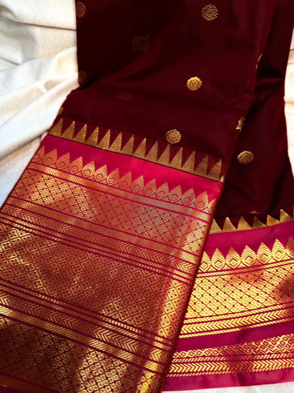 Gadwal sale 1599