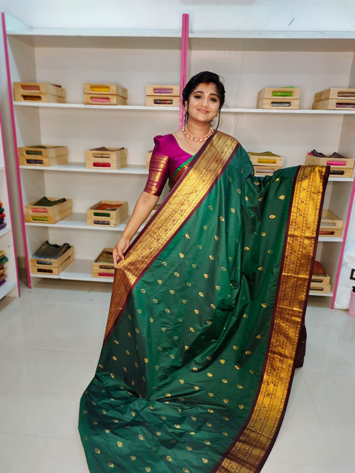 50% offer gadwal silk
