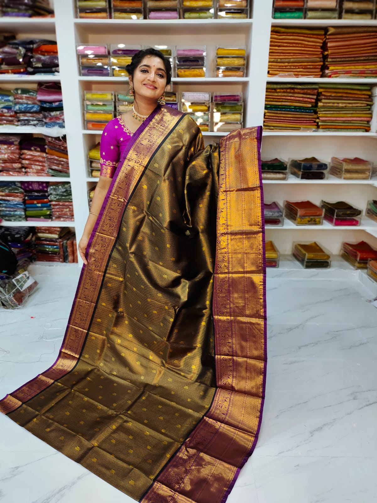 50% offer Valli gadwal