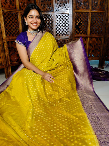 సంక్రాంతికి చీర ఆఫర్