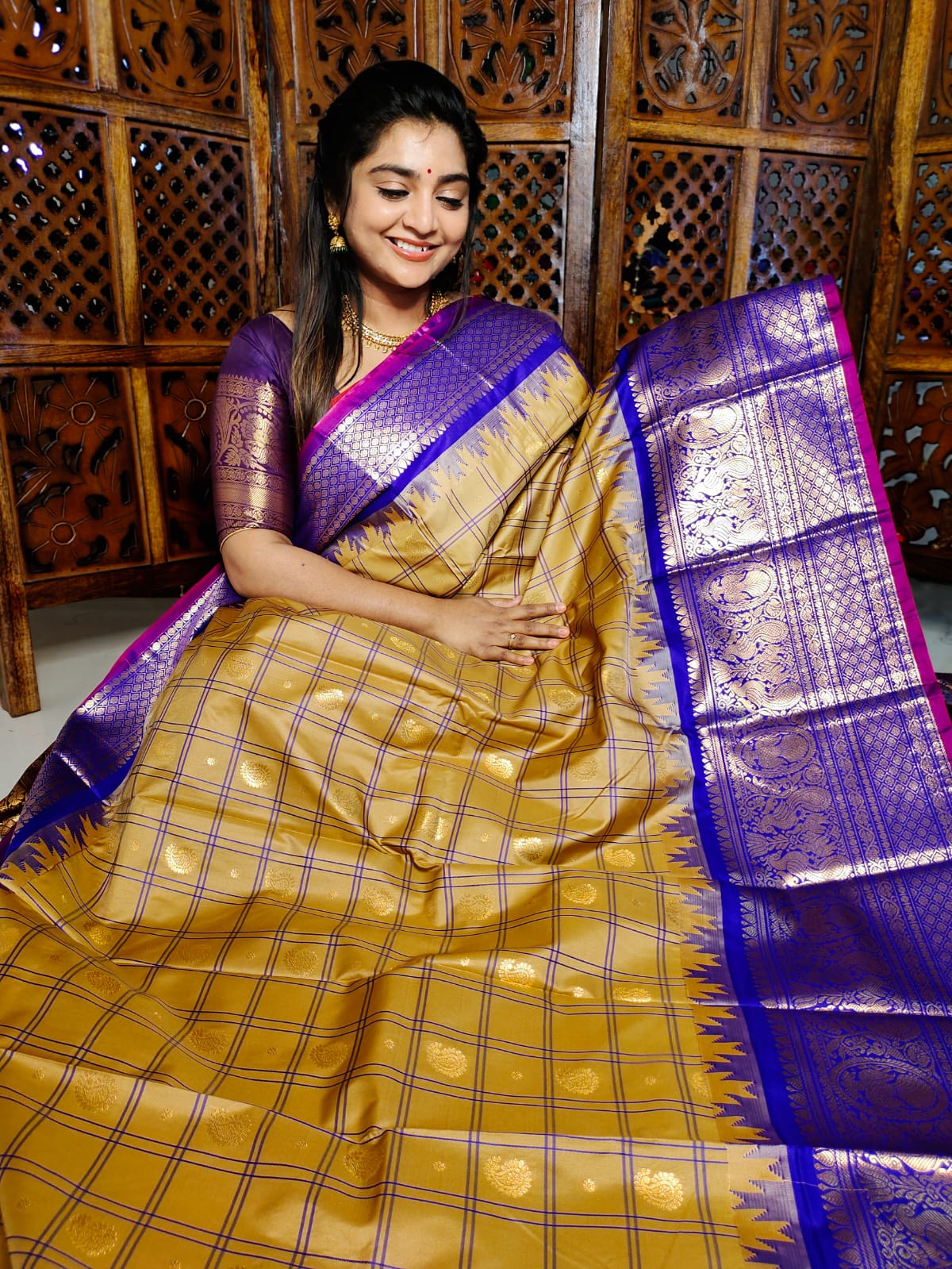 ఎసి 2600