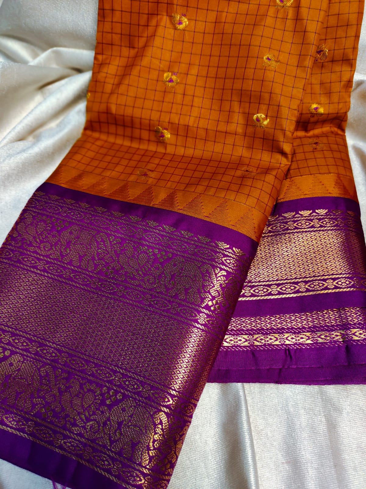 Sravanam gadwal sale