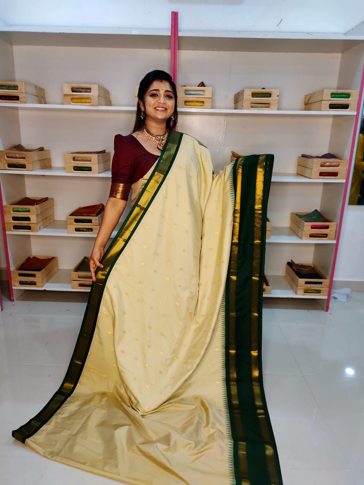 Gadwal Clearnce sale