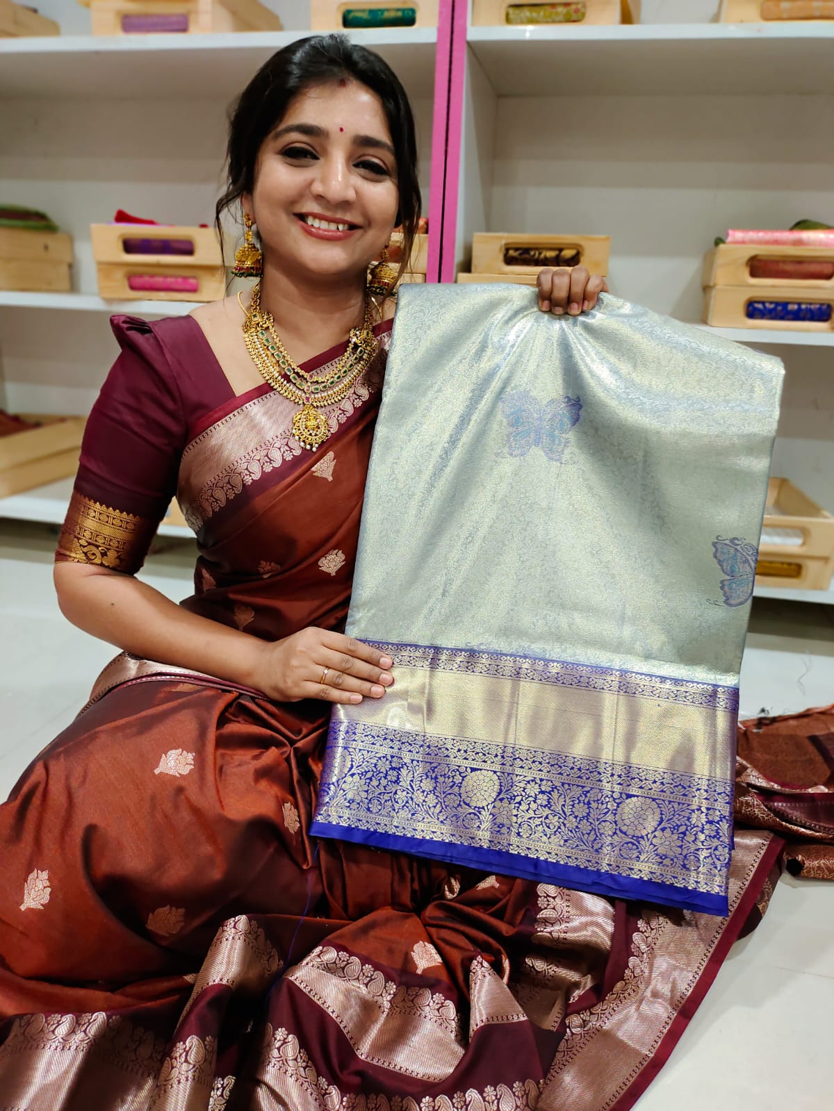 90% offer kanchi pattu collection