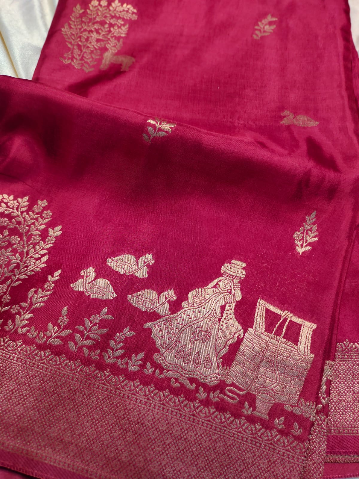 HO CREP 60% OFFER SAREES