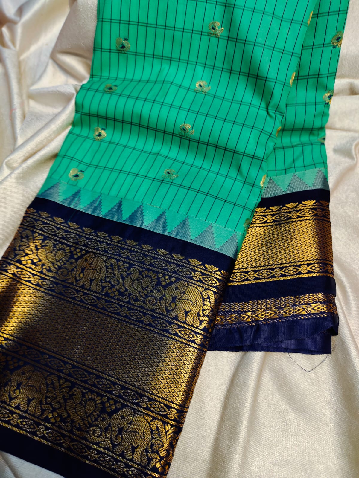 Sravanam gadwal sale