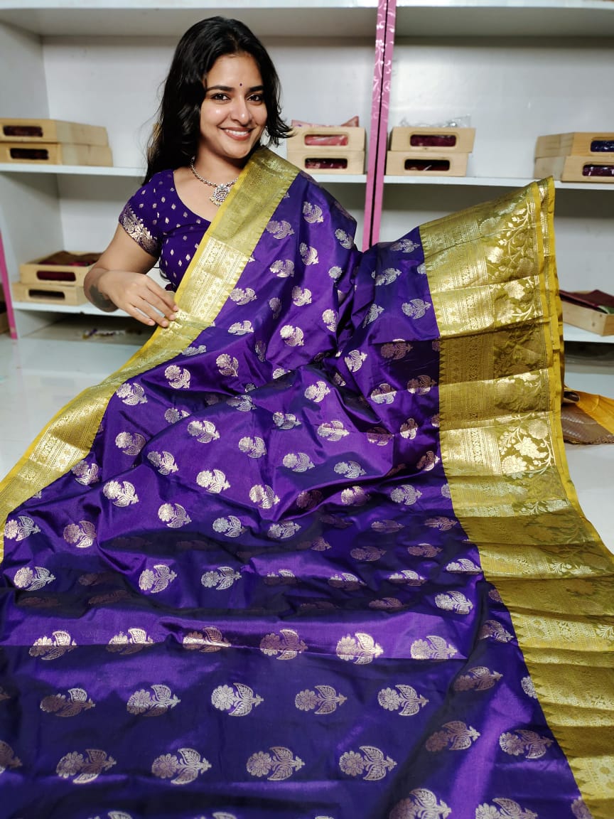 Dussehra offer saree