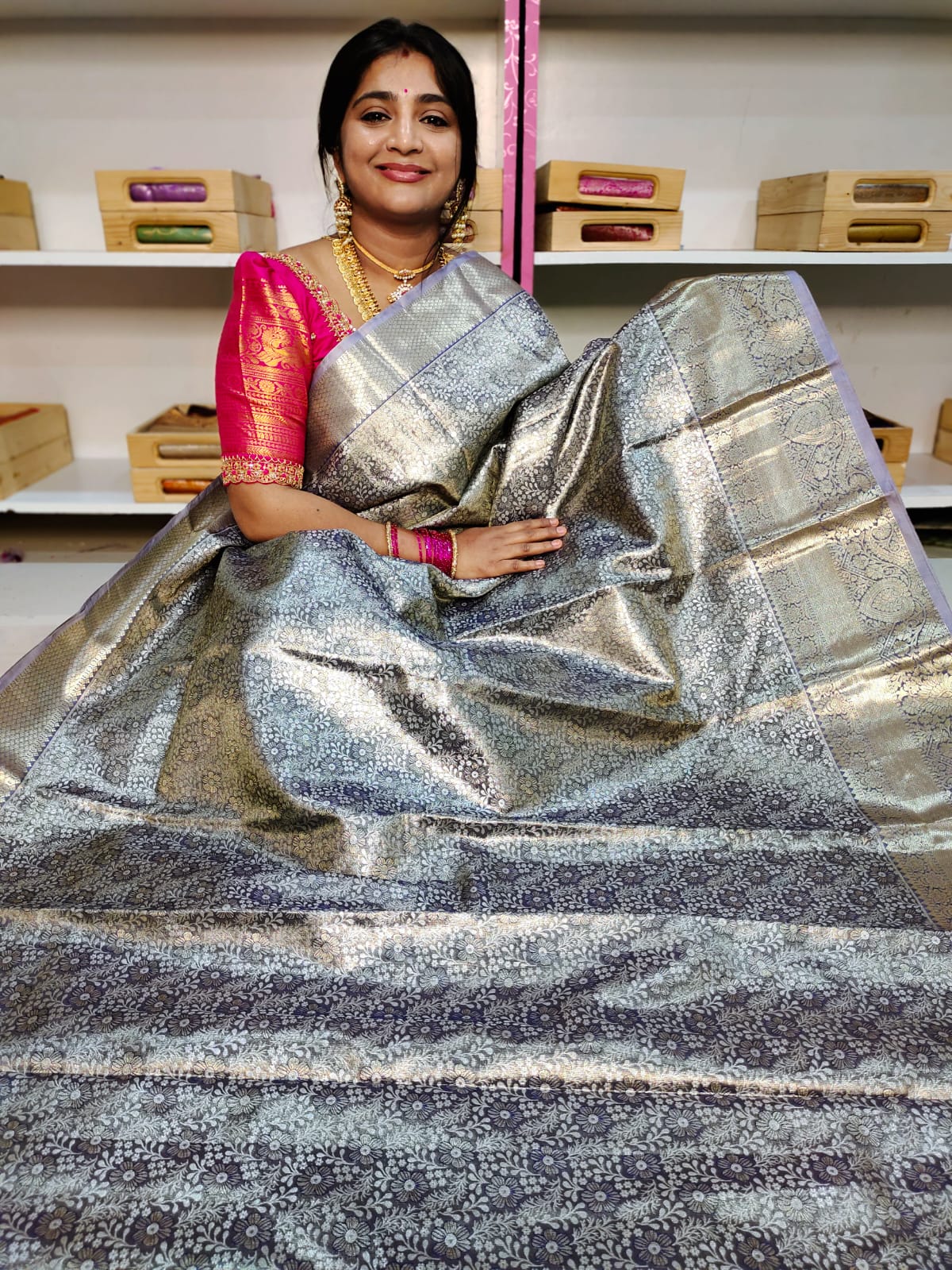 90% offer kanchi pattu collections
